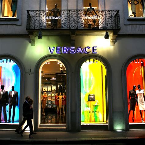 versace putlet milano|versace milano menu.